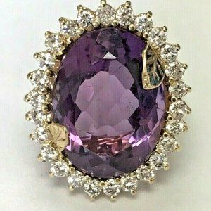 14kt Yellow Gold Amethyst & Diamond Ring